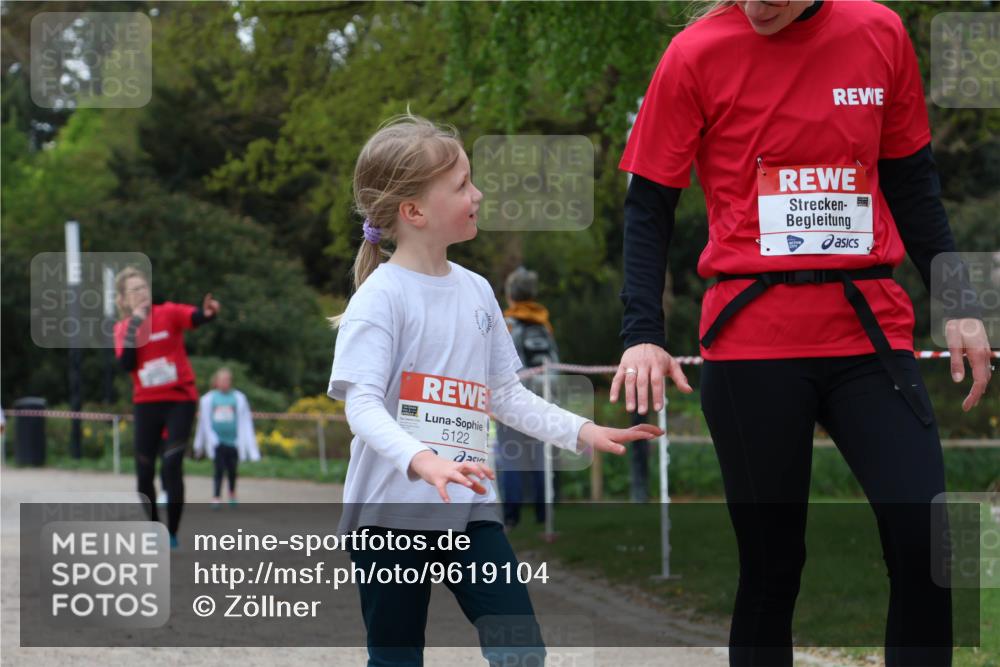 25.04.2026 - Das Zehntel Zöllner http://msf.ph/oto/9619104 25.04.2026 09:51:48 Laufen 5122 meine-sportfotos.de