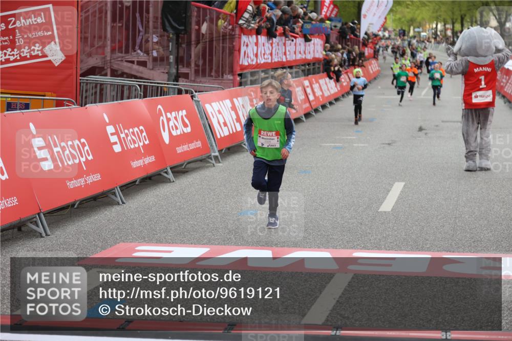 25.04.2026 - Das Zehntel Strokosch-Dieckow http://msf.ph/oto/9619121 25.04.2026 08:49:16 Ziel 1788, 1794, 2042, 2173, 2777, 3123, 3328, 3672, 3957 meine-sportfotos.de