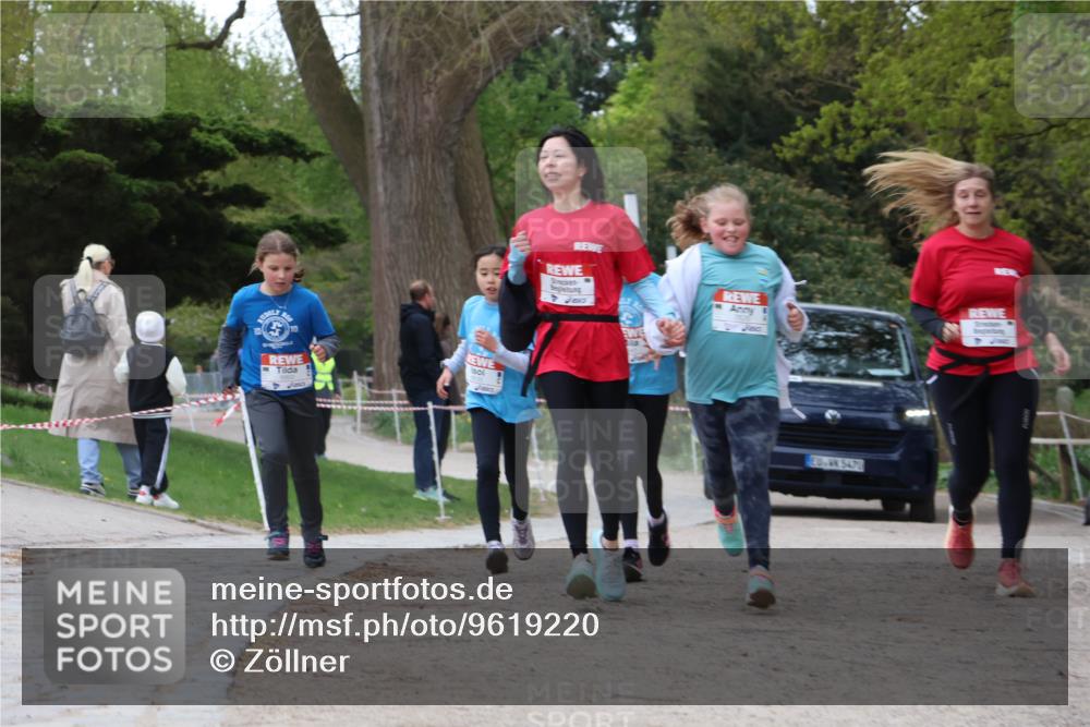 25.04.2026 - Das Zehntel Zöllner http://msf.ph/oto/9619220 25.04.2026 09:52:05 Laufen 54, 70 meine-sportfotos.de