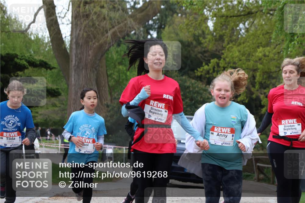25.04.2026 - Das Zehntel Zöllner http://msf.ph/oto/9619268 25.04.2026 09:52:07 Laufen 20, 10, 6863, 6835, 7626 meine-sportfotos.de