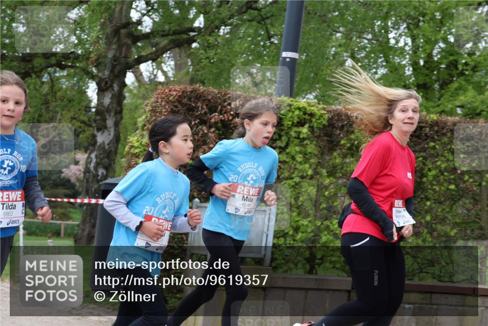 25.04.2026 - Das Zehntel Zöllner http://msf.ph/oto/9619357 25.04.2026 09:52:10 Laufen 6863, 10, 20, 20, 6841 meine-sportfotos.de