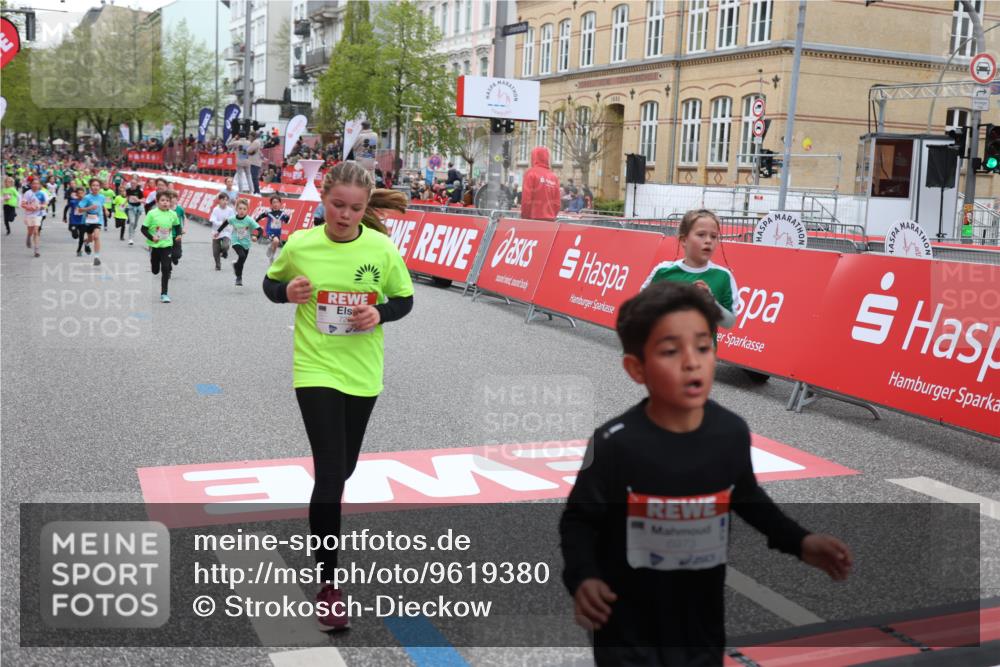 25.04.2026 - Das Zehntel Strokosch-Dieckow http://msf.ph/oto/9619380 25.04.2026 10:56:06 Ziel 5038, 5244, 5250, 5486, 5497, 5521, 5880, 5926, 5927, 5963, 5977, 5990, 6006, 6061, 6221, 6354, 6359, 6498, 6501, 6624, 6973, 7177, 7200, 7251, 7258, 7386, 7838, 7944, 7948 meine-sportfotos.de
