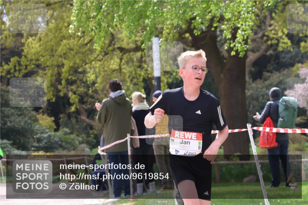 25.04.2026 - Das Zehntel Zöllner http://msf.ph/oto/9619854 25.04.2026 11:38:36 Laufen 10311 meine-sportfotos.de