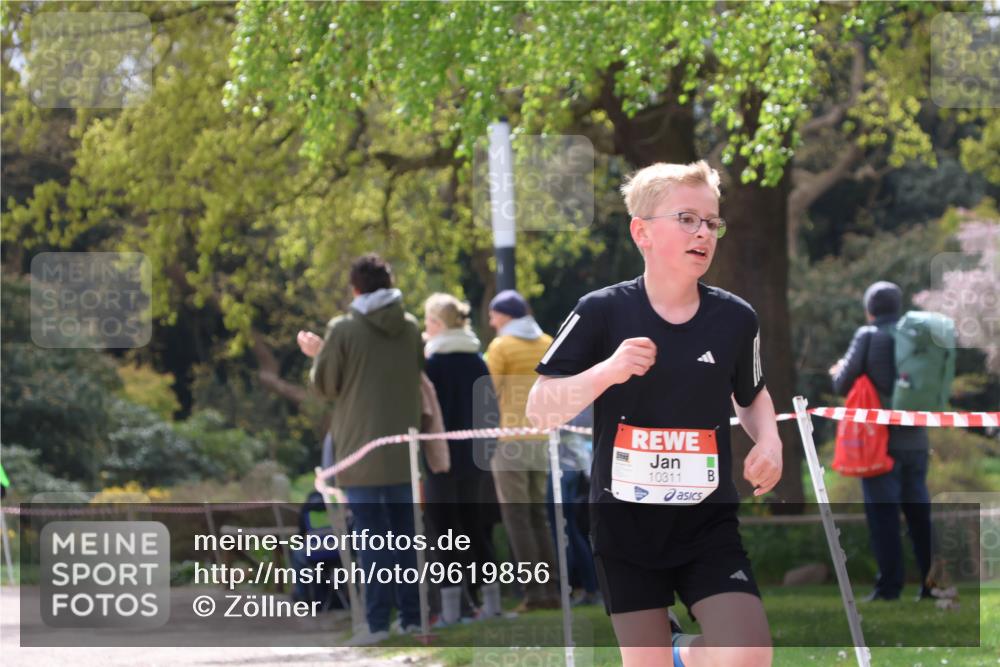 25.04.2026 - Das Zehntel Zöllner http://msf.ph/oto/9619856 25.04.2026 11:38:37 Laufen 10311 meine-sportfotos.de