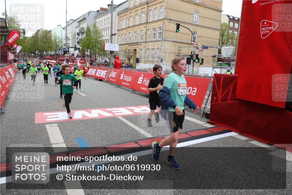 25.04.2026 - Das Zehntel Strokosch-Dieckow http://msf.ph/oto/9619930 25.04.2026 10:55:57 Ziel 5388, 5394, 5456, 5490, 5674, 6007, 6090, 6206, 6249, 6958, 6997, 7209, 7500, 7517, 7618, 7807 meine-sportfotos.de