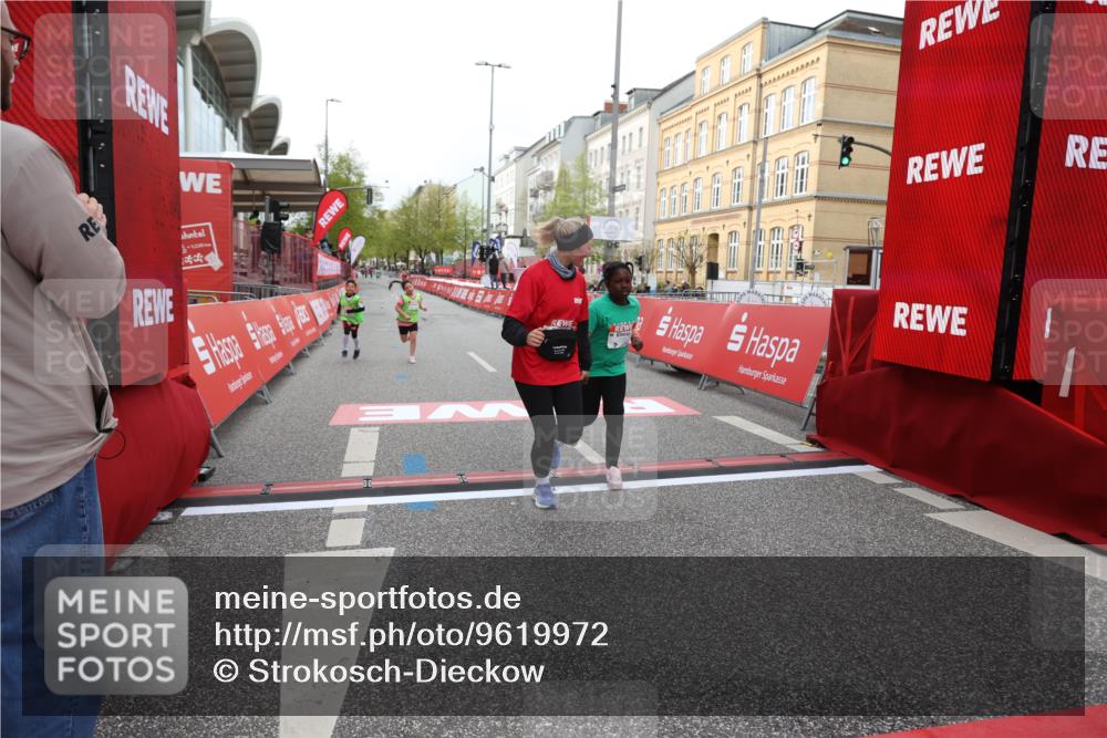 25.04.2026 - Das Zehntel Strokosch-Dieckow http://msf.ph/oto/9619972 25.04.2026 09:13:22 Ziel 1405, 1434, 2394 meine-sportfotos.de