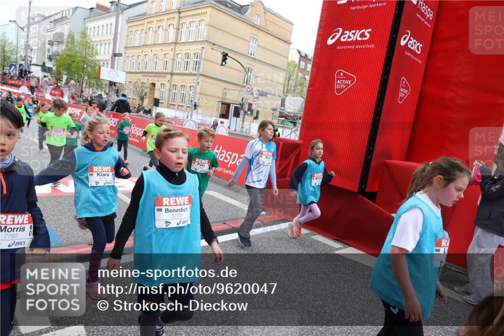 25.04.2026 - Das Zehntel Strokosch-Dieckow http://msf.ph/oto/9620047 25.04.2026 11:00:31 Ziel 5033, 5040, 5198, 5219, 5271, 5286, 5700, 5715, 5722, 5768, 5995, 6255, 6296, 6337, 6395, 6473, 7012, 7013, 7017, 7094, 7124, 7296, 7370, 7410, 7751, 7767, 7782, 7800, 7826, 7834, 7844 meine-sportfotos.de