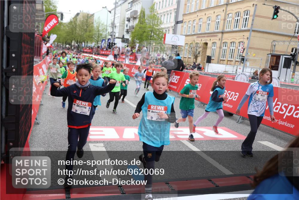 25.04.2026 - Das Zehntel Strokosch-Dieckow http://msf.ph/oto/9620069 25.04.2026 11:00:30 Ziel 5033, 5040, 5198, 5219, 5271, 5286, 5527, 5700, 5715, 5722, 5768, 5918, 6255, 6296, 6337, 6395, 6465, 6473, 6963, 7012, 7013, 7059, 7094, 7124, 7370, 7692, 7751, 7767, 7782, 7812, 7826, 7834, 7844 meine-sportfotos.de
