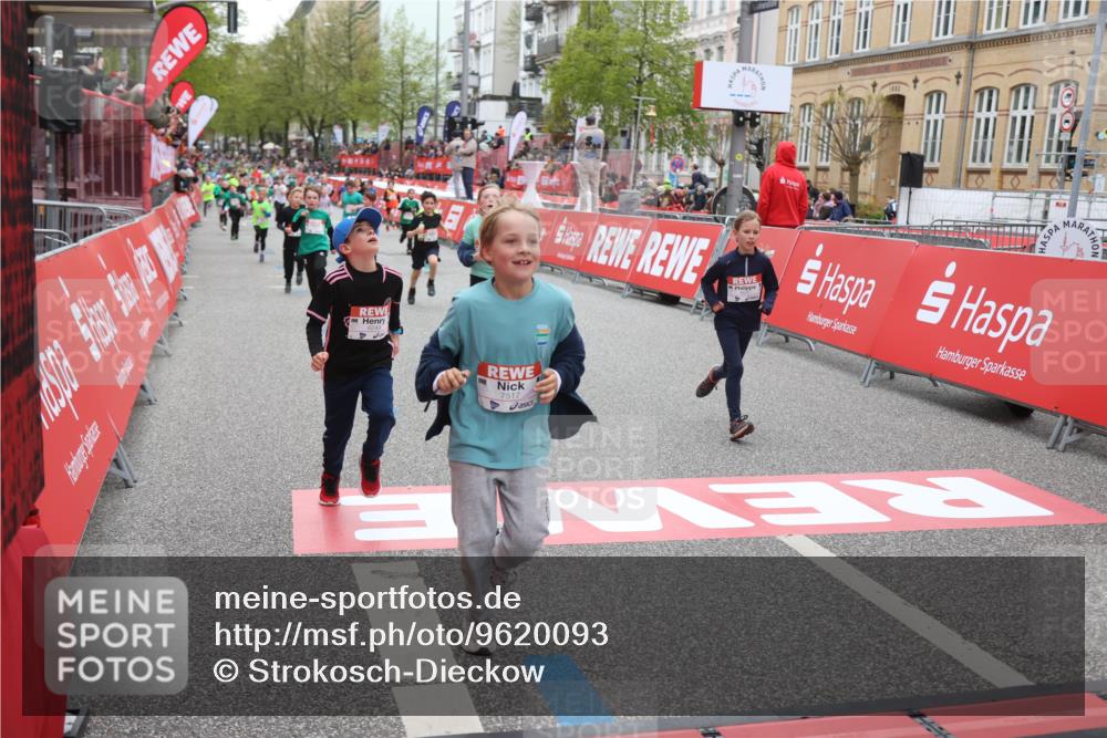 25.04.2026 - Das Zehntel Strokosch-Dieckow http://msf.ph/oto/9620093 25.04.2026 10:55:54 Ziel 5116, 5388, 5394, 5456, 5674, 5923, 5959, 6007, 6090, 6206, 6249, 6299, 6909, 6958, 7500, 7517, 7618, 7837, 7856 meine-sportfotos.de