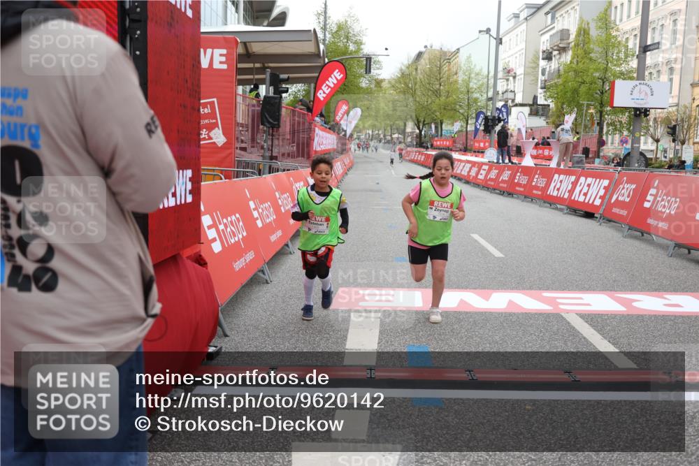 25.04.2026 - Das Zehntel Strokosch-Dieckow http://msf.ph/oto/9620142 25.04.2026 09:13:24 Ziel 1405, 1434, 2394 meine-sportfotos.de