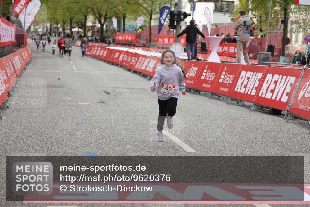 25.04.2026 - Das Zehntel Strokosch-Dieckow http://msf.ph/oto/9620376 25.04.2026 09:13:42 Ziel 2590 meine-sportfotos.de