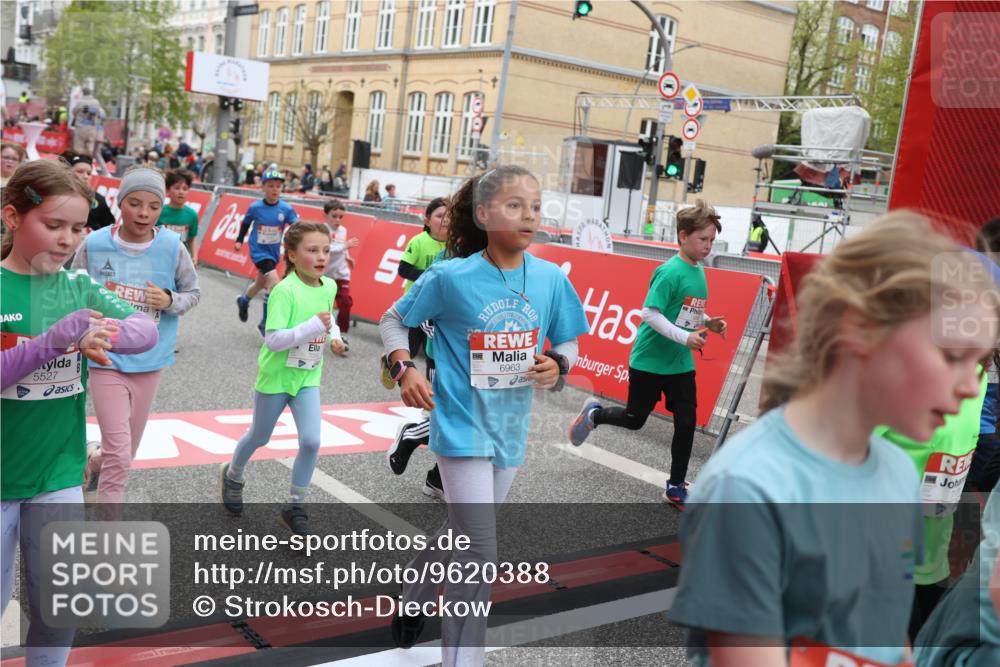 25.04.2026 - Das Zehntel Strokosch-Dieckow http://msf.ph/oto/9620388 25.04.2026 11:00:24 Ziel 5198, 5501, 5527, 5702, 5911, 5918, 5972, 5975, 6196, 6255, 6285, 6296, 6303, 6333, 6465, 6473, 6483, 6536, 6546, 6573, 6577, 6963, 6998, 7012, 7013, 7059, 7108, 7124, 7140, 7155, 7174, 7179, 7631, 7633, 7692, 7812, 7826, 7993 meine-sportfotos.de