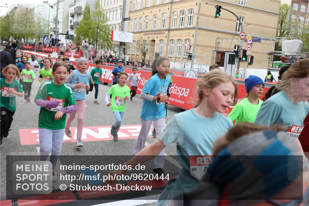 25.04.2026 - Das Zehntel Strokosch-Dieckow http://msf.ph/oto/9620444 25.04.2026 11:00:24 Ziel 5198, 5501, 5527, 5702, 5911, 5918, 5972, 5975, 6196, 6255, 6285, 6296, 6303, 6333, 6465, 6473, 6483, 6536, 6546, 6573, 6577, 6963, 6998, 7012, 7013, 7059, 7108, 7124, 7140, 7155, 7174, 7179, 7631, 7633, 7692, 7812, 7826, 7993 meine-sportfotos.de