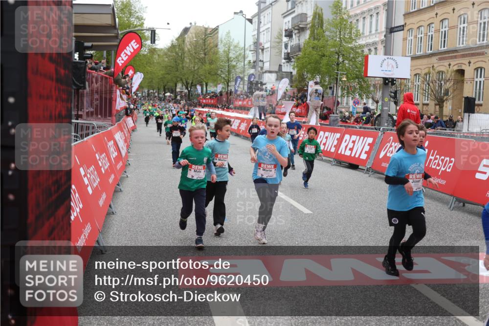 25.04.2026 - Das Zehntel Strokosch-Dieckow http://msf.ph/oto/9620450 25.04.2026 10:55:50 Ziel 5116, 5388, 5674, 5798, 5923, 5959, 6206, 6299, 6322, 6406, 6909, 6958, 7500, 7837, 7856, 7893 meine-sportfotos.de