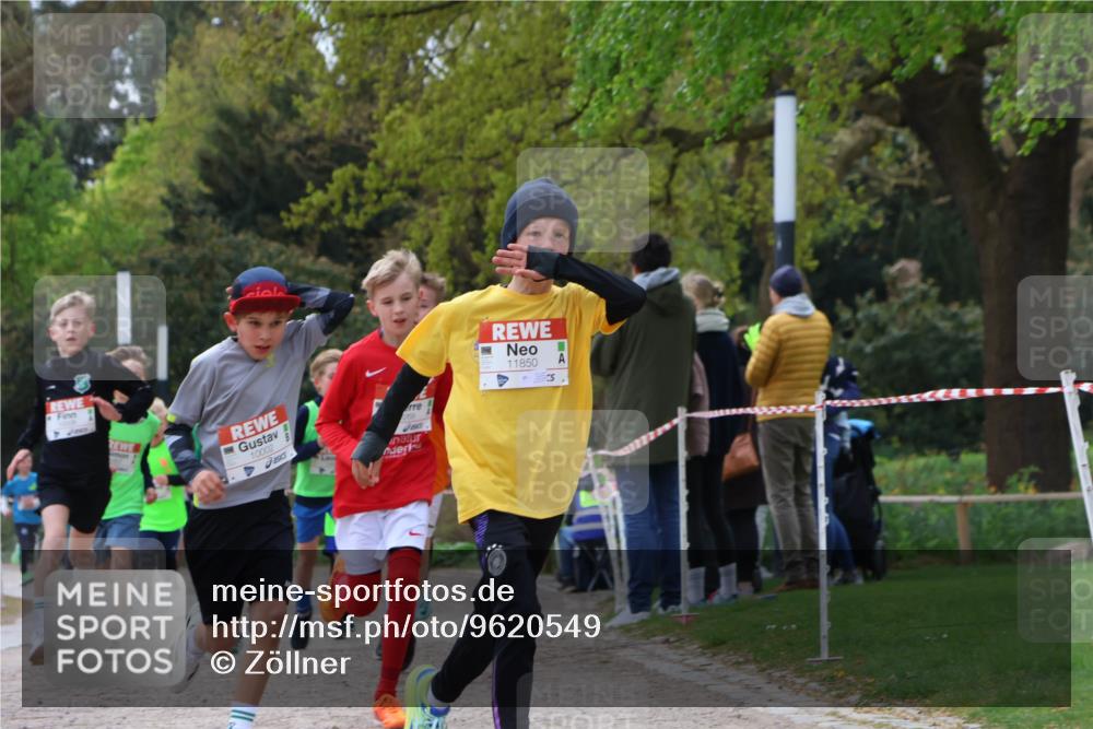 25.04.2026 - Das Zehntel Zöllner http://msf.ph/oto/9620549 25.04.2026 11:38:56 Laufen 10002, 11850 meine-sportfotos.de