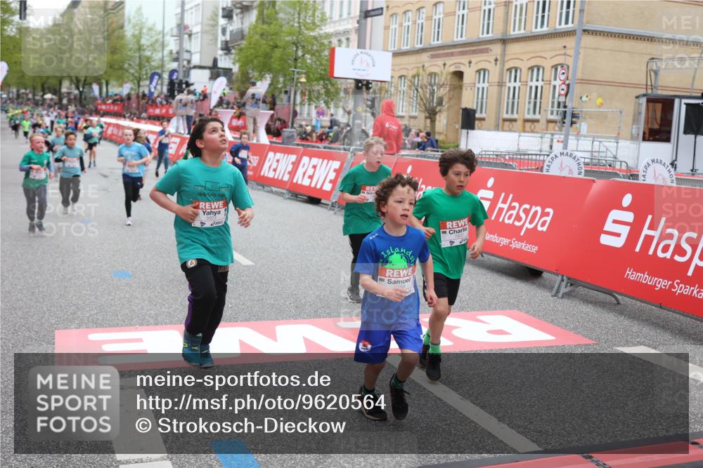 25.04.2026 - Das Zehntel Strokosch-Dieckow http://msf.ph/oto/9620564 25.04.2026 10:55:48 Ziel 5116, 5798, 5857, 5923, 5959, 6299, 6322, 6404, 6406, 6909, 7837, 7856, 7893 meine-sportfotos.de
