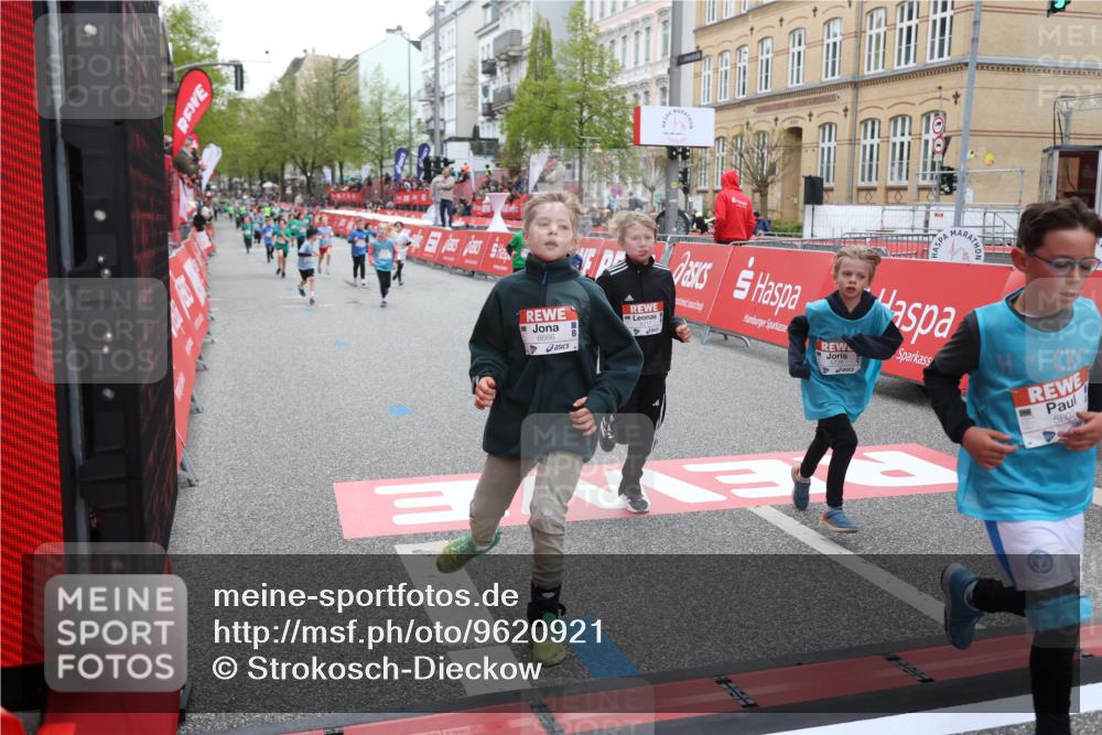 25.04.2026 - Das Zehntel Strokosch-Dieckow http://msf.ph/oto/9620921 25.04.2026 10:55:39 Ziel 5108, 5360, 5370, 5726, 5802, 5805, 6026, 6217, 6499, 6539, 6636, 6653, 6666, 6748, 7130, 7925 meine-sportfotos.de