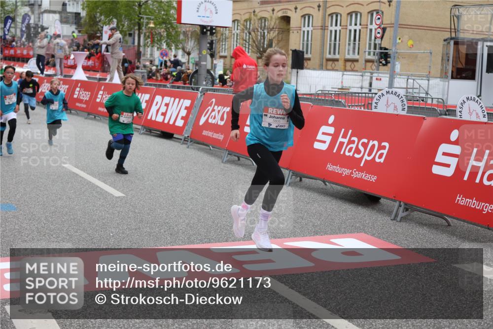 25.04.2026 - Das Zehntel Strokosch-Dieckow http://msf.ph/oto/9621173 25.04.2026 10:55:35 Ziel 5084, 5108, 5132, 5360, 5770, 5778, 5797, 5805, 6026, 6386, 6421, 6499, 6514, 6539, 6543, 6636, 6653, 7130, 7717, 7925 meine-sportfotos.de