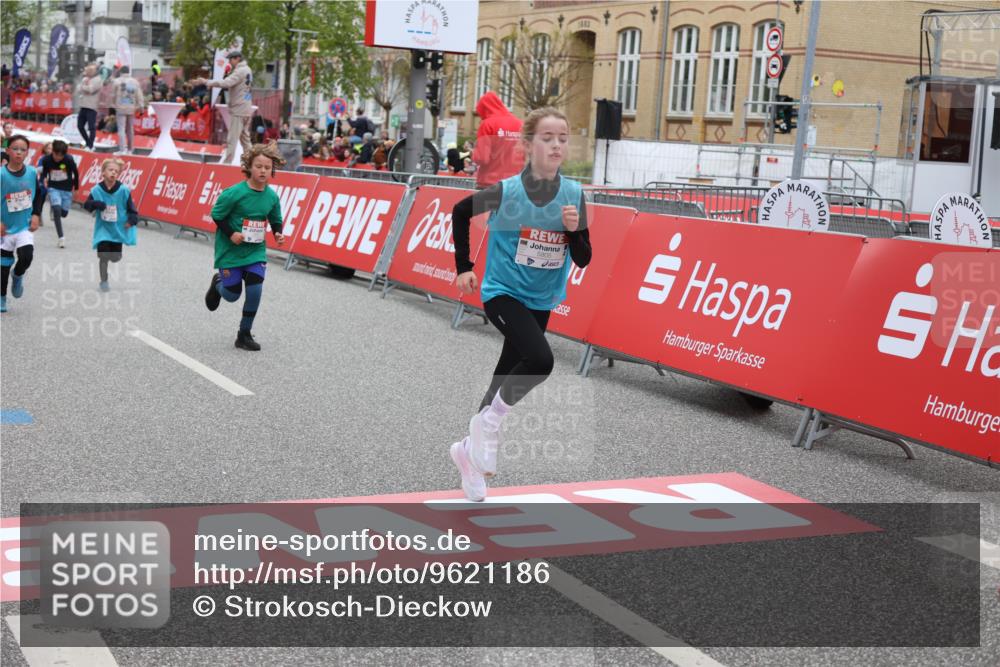 25.04.2026 - Das Zehntel Strokosch-Dieckow http://msf.ph/oto/9621186 25.04.2026 10:55:35 Ziel 5084, 5108, 5132, 5360, 5770, 5778, 5797, 5805, 6026, 6386, 6421, 6499, 6514, 6539, 6543, 6636, 6653, 7130, 7717, 7925 meine-sportfotos.de
