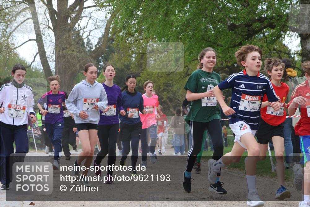 25.04.2026 - Das Zehntel Zöllner http://msf.ph/oto/9621193 25.04.2026 13:41:57 Laufen 16052, 17656, 16114, 16122 meine-sportfotos.de