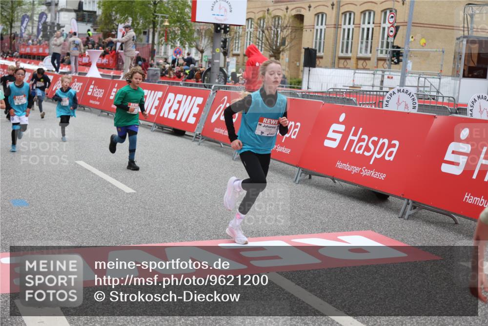 25.04.2026 - Das Zehntel Strokosch-Dieckow http://msf.ph/oto/9621200 25.04.2026 10:55:35 Ziel 5084, 5108, 5132, 5360, 5770, 5778, 5797, 5805, 6026, 6386, 6421, 6499, 6514, 6539, 6543, 6636, 6653, 7130, 7717, 7925 meine-sportfotos.de