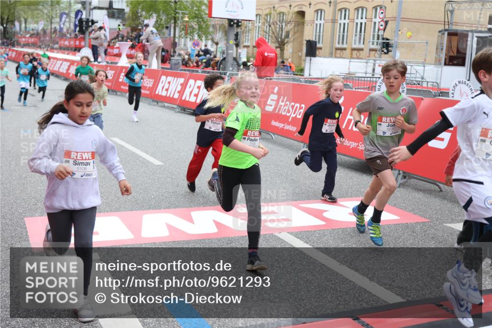 25.04.2026 - Das Zehntel Strokosch-Dieckow http://msf.ph/oto/9621293 25.04.2026 10:55:33 Ziel 5084, 5108, 5132, 5360, 5754, 5770, 5778, 5797, 5805, 6094, 6386, 6421, 6499, 6514, 6539, 6543, 6557, 6636, 6653, 7102, 7130, 7256, 7341, 7655, 7717, 7813, 7851, 8008 meine-sportfotos.de