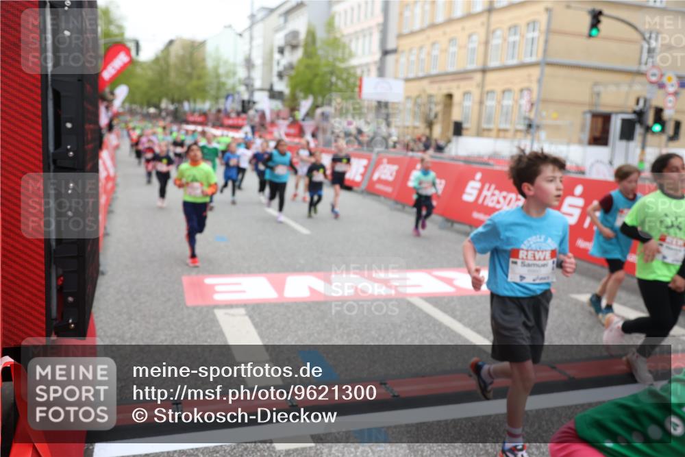 25.04.2026 - Das Zehntel Strokosch-Dieckow http://msf.ph/oto/9621300 25.04.2026 11:00:14 Ziel 5182, 5193, 5340, 5525, 5649, 5858, 5912, 5951, 6005, 6029, 6554, 6585, 6602, 6605, 6824, 6825, 6950, 7219, 7286, 7289, 7298, 7421, 7611 meine-sportfotos.de
