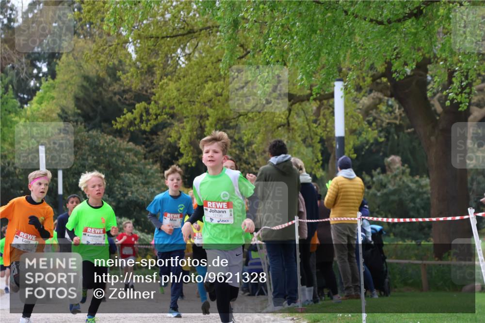 25.04.2026 - Das Zehntel Zöllner http://msf.ph/oto/9621328 25.04.2026 11:39:15 Laufen 12414, 12700, 12196 meine-sportfotos.de