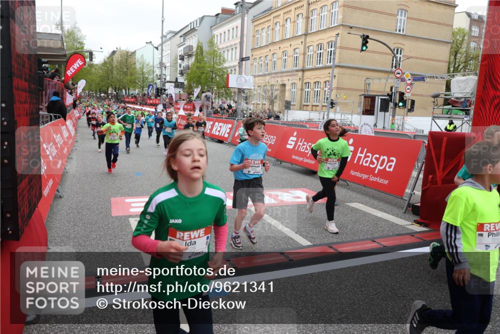 25.04.2026 - Das Zehntel Strokosch-Dieckow http://msf.ph/oto/9621341 25.04.2026 11:00:14 Ziel 5182, 5193, 5340, 5525, 5649, 5858, 5912, 5951, 6005, 6029, 6554, 6585, 6602, 6605, 6824, 6825, 6950, 7219, 7286, 7289, 7298, 7421, 7611 meine-sportfotos.de