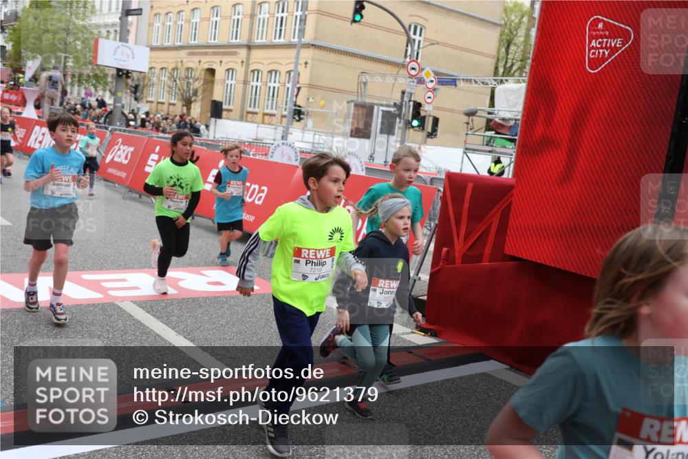 25.04.2026 - Das Zehntel Strokosch-Dieckow http://msf.ph/oto/9621379 25.04.2026 11:00:13 Ziel 5182, 5193, 5525, 5649, 5817, 5858, 5912, 6005, 6029, 6554, 6585, 6602, 6605, 6824, 6825, 6950, 7219, 7286, 7289, 7298, 7421, 7611 meine-sportfotos.de