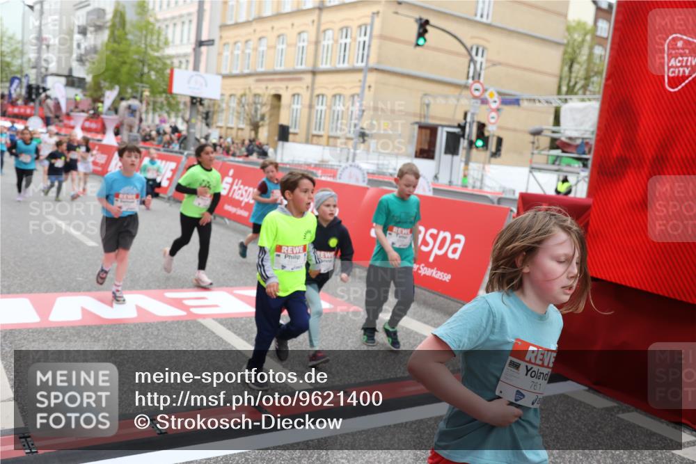 25.04.2026 - Das Zehntel Strokosch-Dieckow http://msf.ph/oto/9621400 25.04.2026 11:00:13 Ziel 5182, 5193, 5525, 5649, 5817, 5858, 5912, 6005, 6029, 6554, 6585, 6602, 6605, 6824, 6825, 6950, 7219, 7286, 7289, 7298, 7421, 7611 meine-sportfotos.de
