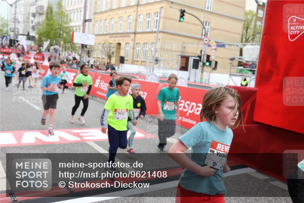 25.04.2026 - Das Zehntel Strokosch-Dieckow http://msf.ph/oto/9621408 25.04.2026 11:00:13 Ziel 5182, 5193, 5525, 5649, 5817, 5858, 5912, 6005, 6029, 6554, 6585, 6602, 6605, 6824, 6825, 6950, 7219, 7286, 7289, 7298, 7421, 7611 meine-sportfotos.de