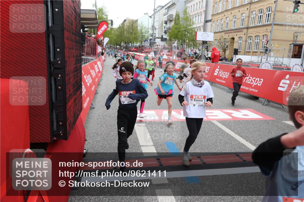25.04.2026 - Das Zehntel Strokosch-Dieckow http://msf.ph/oto/9621411 25.04.2026 10:55:31 Ziel 5059, 5084, 5108, 5132, 5252, 5360, 5754, 5770, 5778, 5797, 6094, 6386, 6421, 6514, 6539, 6543, 6557, 6636, 6653, 7102, 7130, 7256, 7341, 7655, 7717, 7813, 7851, 8008 meine-sportfotos.de