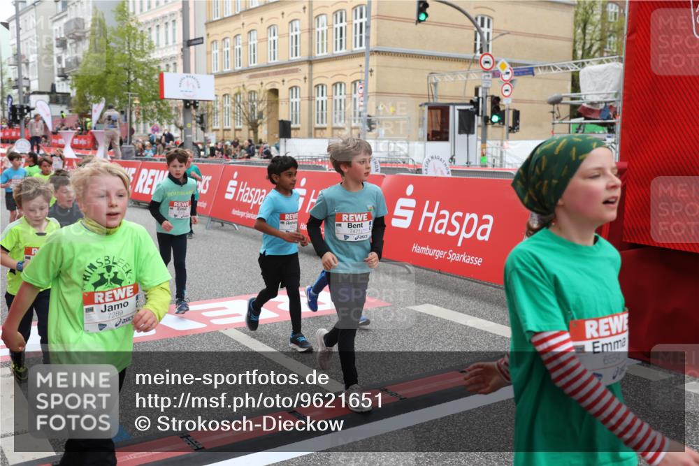25.04.2026 - Das Zehntel Strokosch-Dieckow http://msf.ph/oto/9621651 25.04.2026 11:00:10 Ziel 5182, 5187, 5193, 5339, 5510, 5581, 5817, 5912, 5916, 6005, 6029, 6047, 6063, 6554, 6585, 6605, 6824, 6825, 6911, 7289, 7421, 7593, 7611, 7622, 7965 meine-sportfotos.de