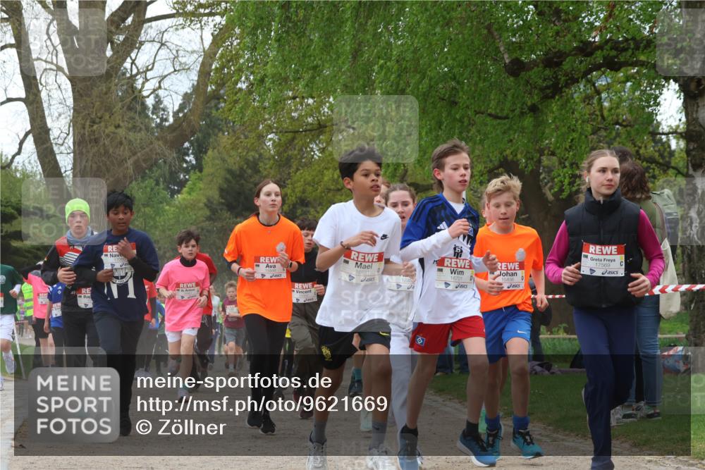 25.04.2026 - Das Zehntel Zöllner http://msf.ph/oto/9621669 25.04.2026 13:42:07 Laufen 16681, 1735, 16701, 15836, 17569 meine-sportfotos.de