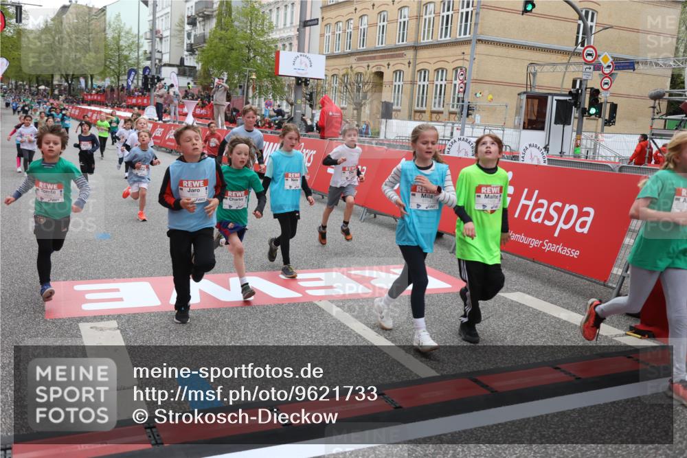 25.04.2026 - Das Zehntel Strokosch-Dieckow http://msf.ph/oto/9621733 25.04.2026 10:55:28 Ziel 5059, 5084, 5252, 5432, 5445, 5754, 5797, 6094, 6102, 6109, 6386, 6421, 6557, 6880, 7097, 7102, 7256, 7341, 7655, 7813, 7851, 8008 meine-sportfotos.de