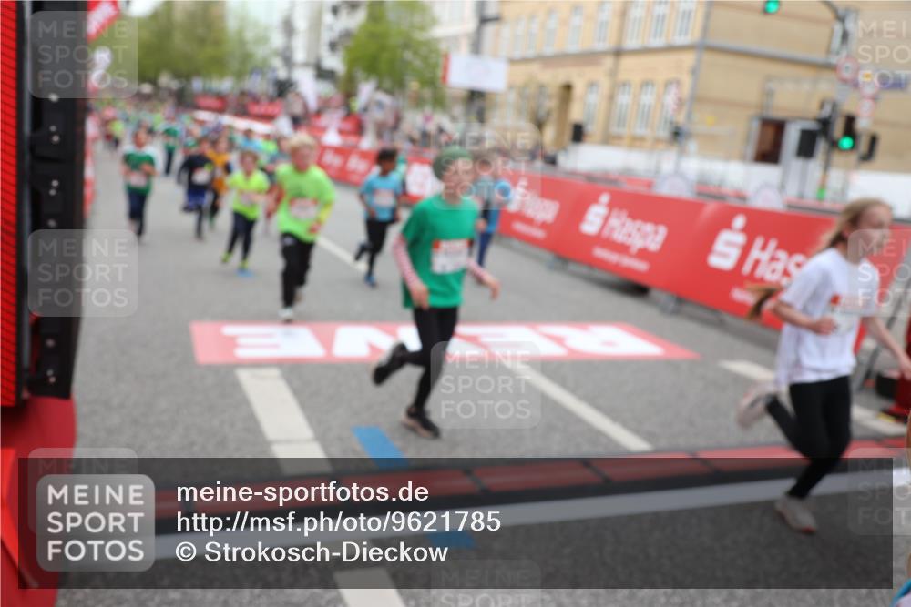 25.04.2026 - Das Zehntel Strokosch-Dieckow http://msf.ph/oto/9621785 25.04.2026 11:00:09 Ziel 5182, 5187, 5193, 5296, 5339, 5510, 5581, 5817, 5912, 5916, 6005, 6029, 6047, 6063, 6554, 6585, 6605, 6824, 6825, 6911, 7147, 7289, 7421, 7593, 7611, 7622, 7663, 7965 meine-sportfotos.de