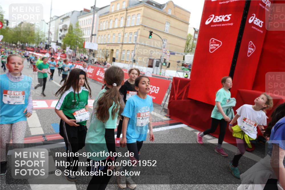 25.04.2026 - Das Zehntel Strokosch-Dieckow http://msf.ph/oto/9621952 25.04.2026 11:00:07 Ziel 5182, 5187, 5193, 5296, 5339, 5418, 5459, 5510, 5581, 5704, 5817, 5866, 5916, 6047, 6063, 6258, 6554, 6911, 7147, 7289, 7593, 7622, 7663, 7780, 7794, 7965 meine-sportfotos.de