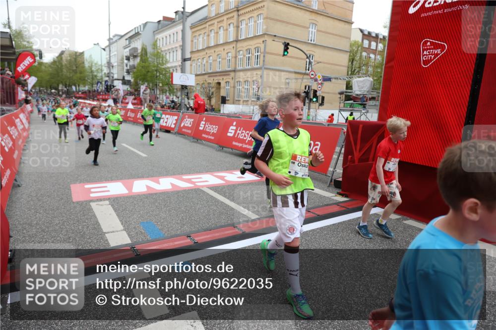 25.04.2026 - Das Zehntel Strokosch-Dieckow http://msf.ph/oto/9622035 25.04.2026 10:55:24 Ziel 5059, 5252, 5421, 5432, 5445, 5847, 6102, 6107, 6109, 6127, 6880, 7097, 7584, 7601, 7905 meine-sportfotos.de