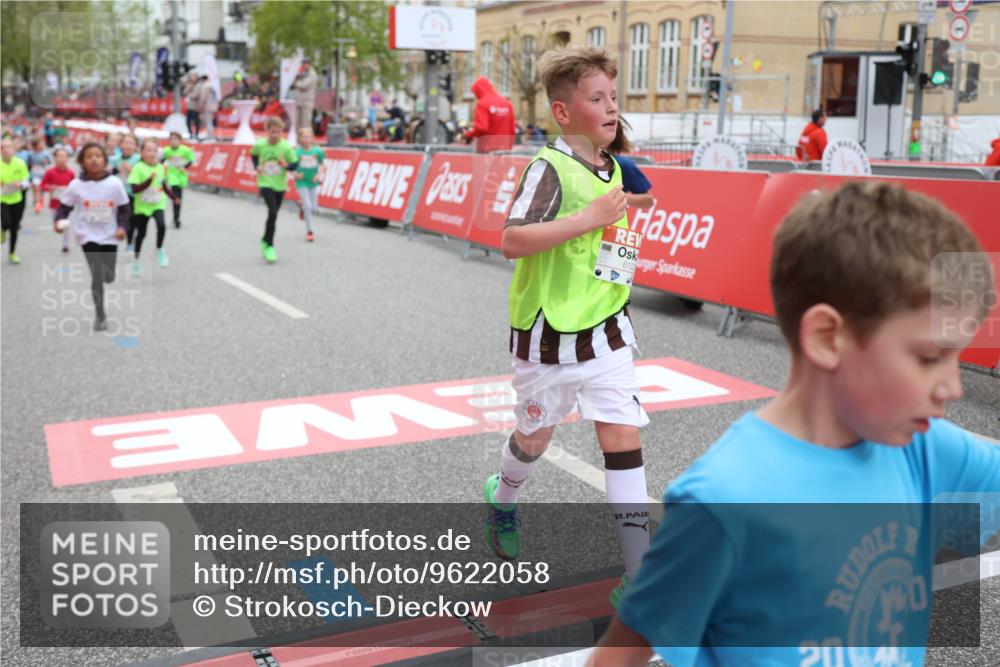 25.04.2026 - Das Zehntel Strokosch-Dieckow http://msf.ph/oto/9622058 25.04.2026 10:55:24 Ziel 5059, 5252, 5421, 5432, 5445, 5847, 6102, 6107, 6109, 6127, 6880, 7097, 7584, 7601, 7905 meine-sportfotos.de