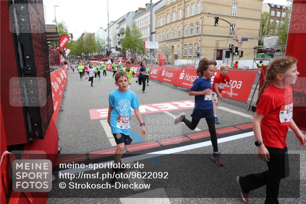 25.04.2026 - Das Zehntel Strokosch-Dieckow http://msf.ph/oto/9622092 25.04.2026 10:55:23 Ziel 5059, 5252, 5421, 5432, 5445, 5755, 5847, 6102, 6107, 6109, 6127, 6880, 7097, 7206, 7584, 7601, 7905 meine-sportfotos.de
