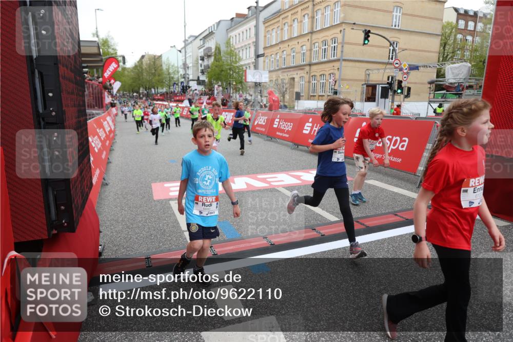 25.04.2026 - Das Zehntel Strokosch-Dieckow http://msf.ph/oto/9622110 25.04.2026 10:55:23 Ziel 5059, 5252, 5421, 5432, 5445, 5755, 5847, 6102, 6107, 6109, 6127, 6880, 7097, 7206, 7584, 7601, 7905 meine-sportfotos.de