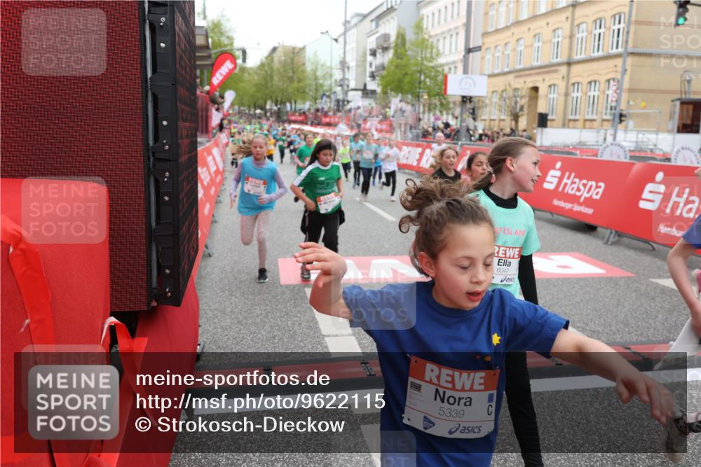 25.04.2026 - Das Zehntel Strokosch-Dieckow http://msf.ph/oto/9622115 25.04.2026 11:00:06 Ziel 5178, 5182, 5187, 5193, 5296, 5339, 5382, 5418, 5459, 5510, 5581, 5704, 5817, 5866, 5916, 6047, 6063, 6258, 6911, 7147, 7593, 7622, 7663, 7780, 7794, 7965 meine-sportfotos.de