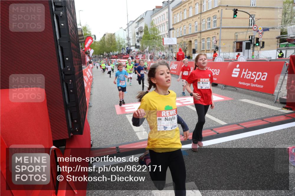 25.04.2026 - Das Zehntel Strokosch-Dieckow http://msf.ph/oto/9622171 25.04.2026 10:55:21 Ziel 5072, 5306, 5355, 5421, 5445, 5755, 5847, 6102, 6107, 6109, 6127, 6635, 6714, 6880, 6972, 7206, 7584, 7601, 7905 meine-sportfotos.de