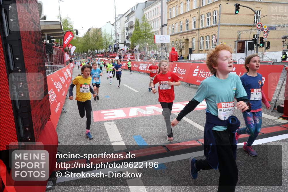 25.04.2026 - Das Zehntel Strokosch-Dieckow http://msf.ph/oto/9622196 25.04.2026 10:55:21 Ziel 5072, 5306, 5355, 5421, 5445, 5755, 5847, 6102, 6107, 6109, 6127, 6635, 6714, 6880, 6972, 7206, 7584, 7601, 7905 meine-sportfotos.de