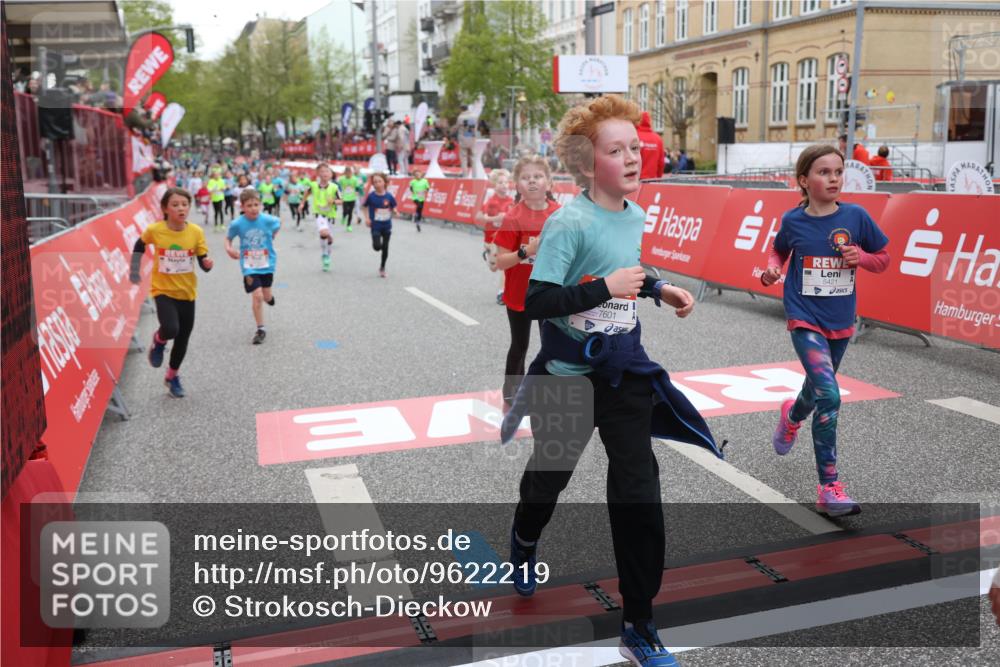 25.04.2026 - Das Zehntel Strokosch-Dieckow http://msf.ph/oto/9622219 25.04.2026 10:55:20 Ziel 5072, 5306, 5355, 5421, 5445, 5755, 5847, 6017, 6107, 6127, 6635, 6714, 6880, 6972, 7206, 7526, 7584, 7601, 7905 meine-sportfotos.de