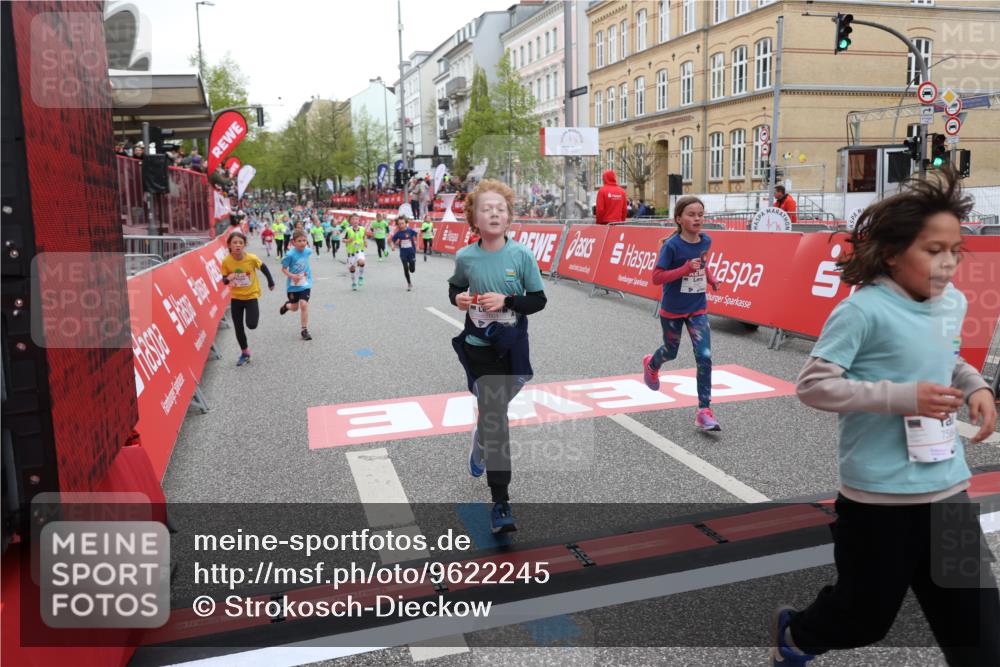 25.04.2026 - Das Zehntel Strokosch-Dieckow http://msf.ph/oto/9622245 25.04.2026 10:55:20 Ziel 5072, 5306, 5355, 5421, 5445, 5755, 5847, 6017, 6107, 6127, 6635, 6714, 6880, 6972, 7206, 7526, 7584, 7601, 7905 meine-sportfotos.de