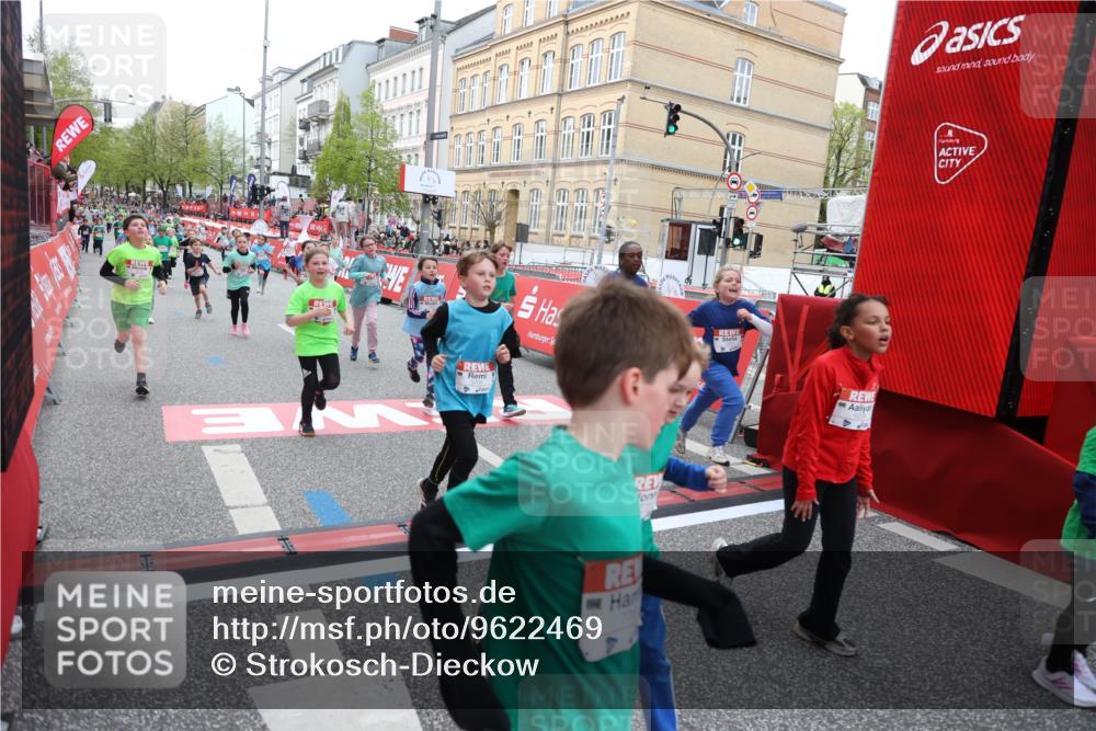 25.04.2026 - Das Zehntel Strokosch-Dieckow http://msf.ph/oto/9622469 25.04.2026 11:00:03 Ziel 5178, 5187, 5296, 5339, 5382, 5418, 5459, 5581, 5595, 5693, 5699, 5704, 5866, 5962, 6047, 6258, 7077, 7086, 7147, 7152, 7313, 7335, 7587, 7593, 7616, 7622, 7663, 7684, 7780, 7794, 7965 meine-sportfotos.de