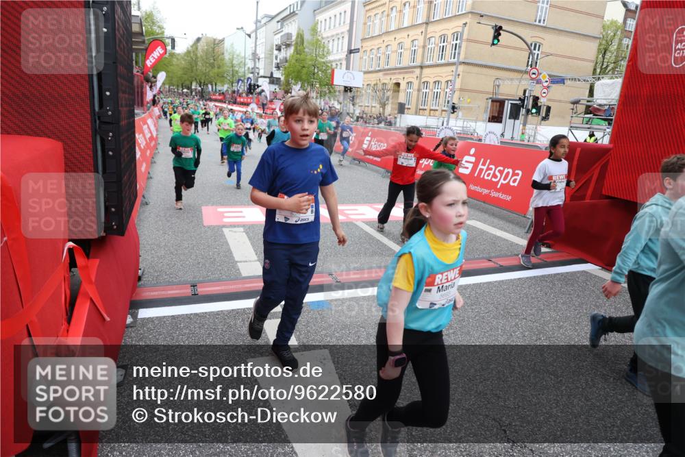 25.04.2026 - Das Zehntel Strokosch-Dieckow http://msf.ph/oto/9622580 25.04.2026 11:00:01 Ziel 5178, 5179, 5296, 5380, 5382, 5399, 5418, 5459, 5595, 5638, 5693, 5699, 5704, 5866, 5962, 6258, 6372, 6547, 7077, 7086, 7147, 7152, 7313, 7333, 7335, 7587, 7616, 7663, 7684, 7780, 7794, 7886 meine-sportfotos.de