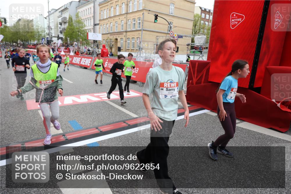 25.04.2026 - Das Zehntel Strokosch-Dieckow http://msf.ph/oto/9622654 25.04.2026 10:55:12 Ziel 5004, 5088, 5098, 5113, 5255, 5376, 5403, 5447, 5470, 5590, 5591, 5901, 5903, 6017, 6070, 6613, 6844, 6920, 6923, 6924, 7095, 7526, 7741, 7949 meine-sportfotos.de